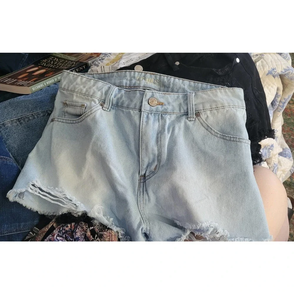 Rewash Junior's Light Denim Shorts – Size 7